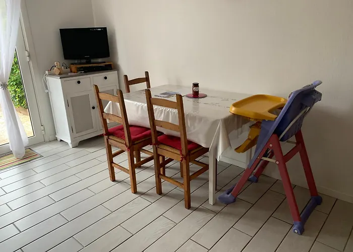 Cosy A 300 M De La 1 A 4 Pers Лантон