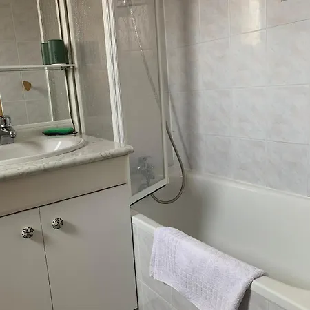 Apartment Cosy A 300 M De La 1 A 4 Pers La Celle-sous-Gouzon