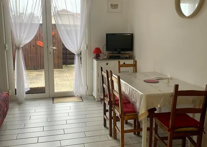 Cosy A 300 M De La 1 A 4 Pers Διαμέρισμα *